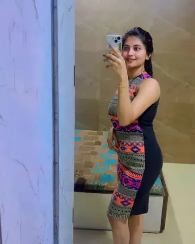 Escort Bawani Khera